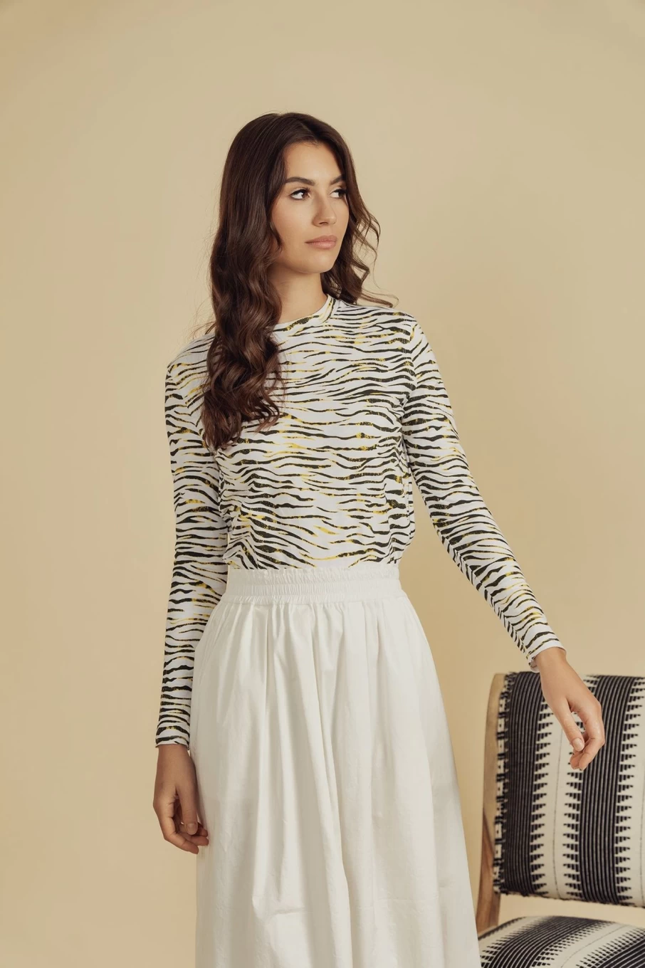 MELI Women's Zebra Print Raw Seam T-Shirt - Stylish Animal Graphic Tee