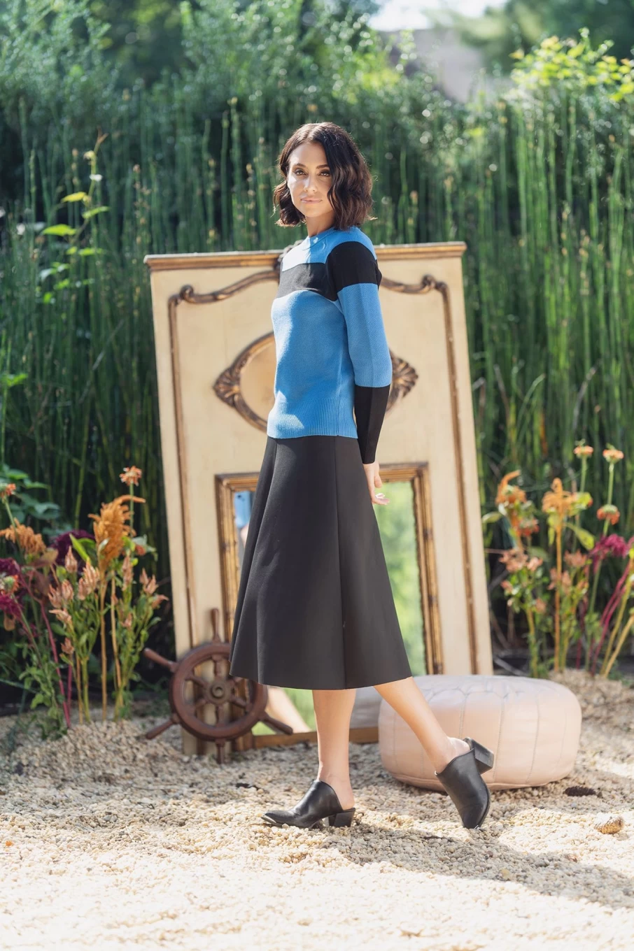MELI Women's Black Scuba Flair Skirt - 24" Length for Elegant Style