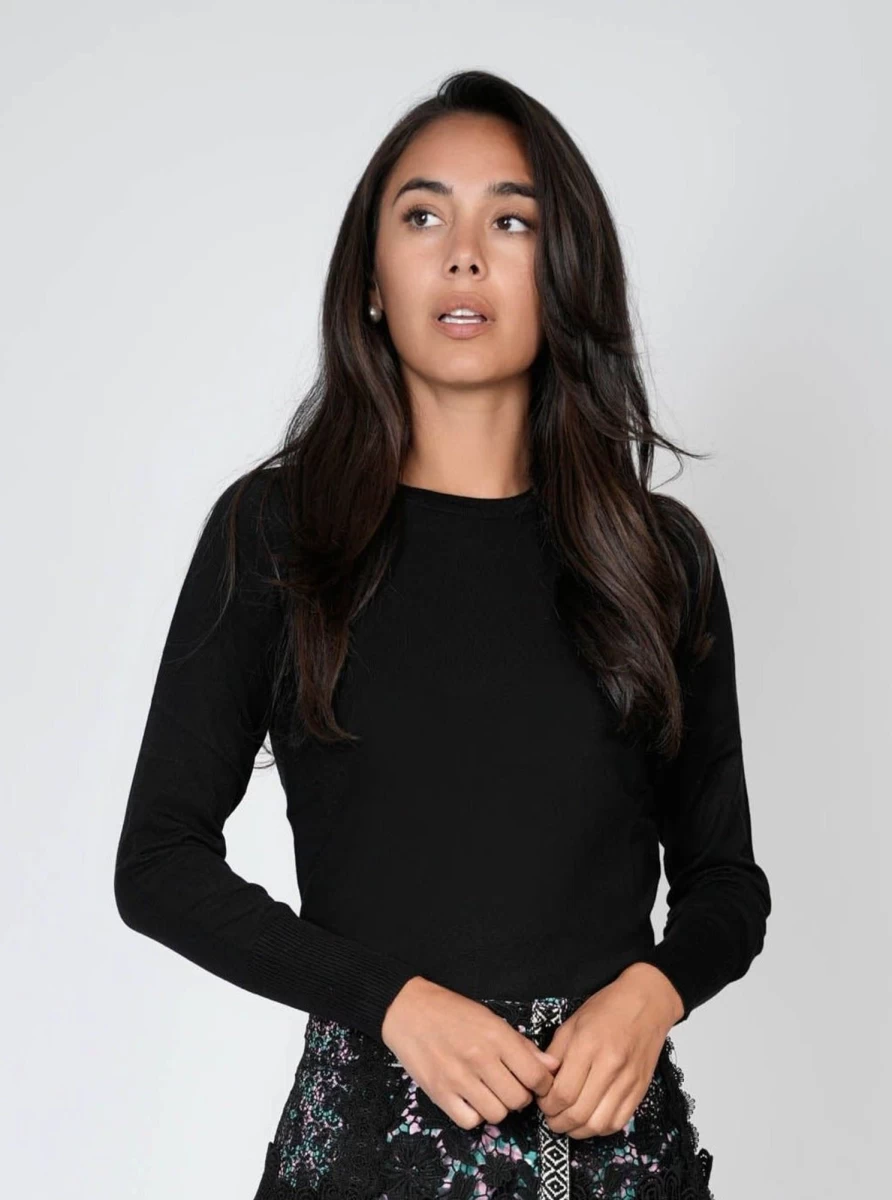 MELI Women's Basic Long Sleeve Crewneck Sweater - Classic Black Pullover for Everyday Comfort