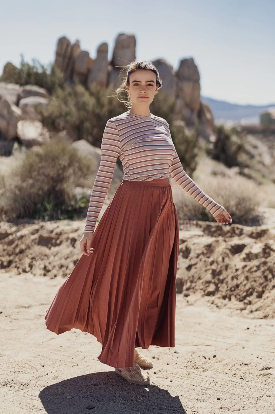 MELI Women's Heather Burgundy Pleated Midi Skirt - 26" Length