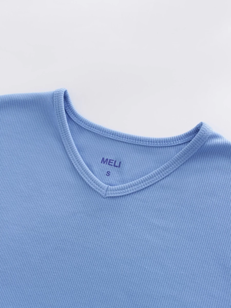 MELI Women's High V-Neck Ribbed Long Sleeve Tee in Ocean Blue