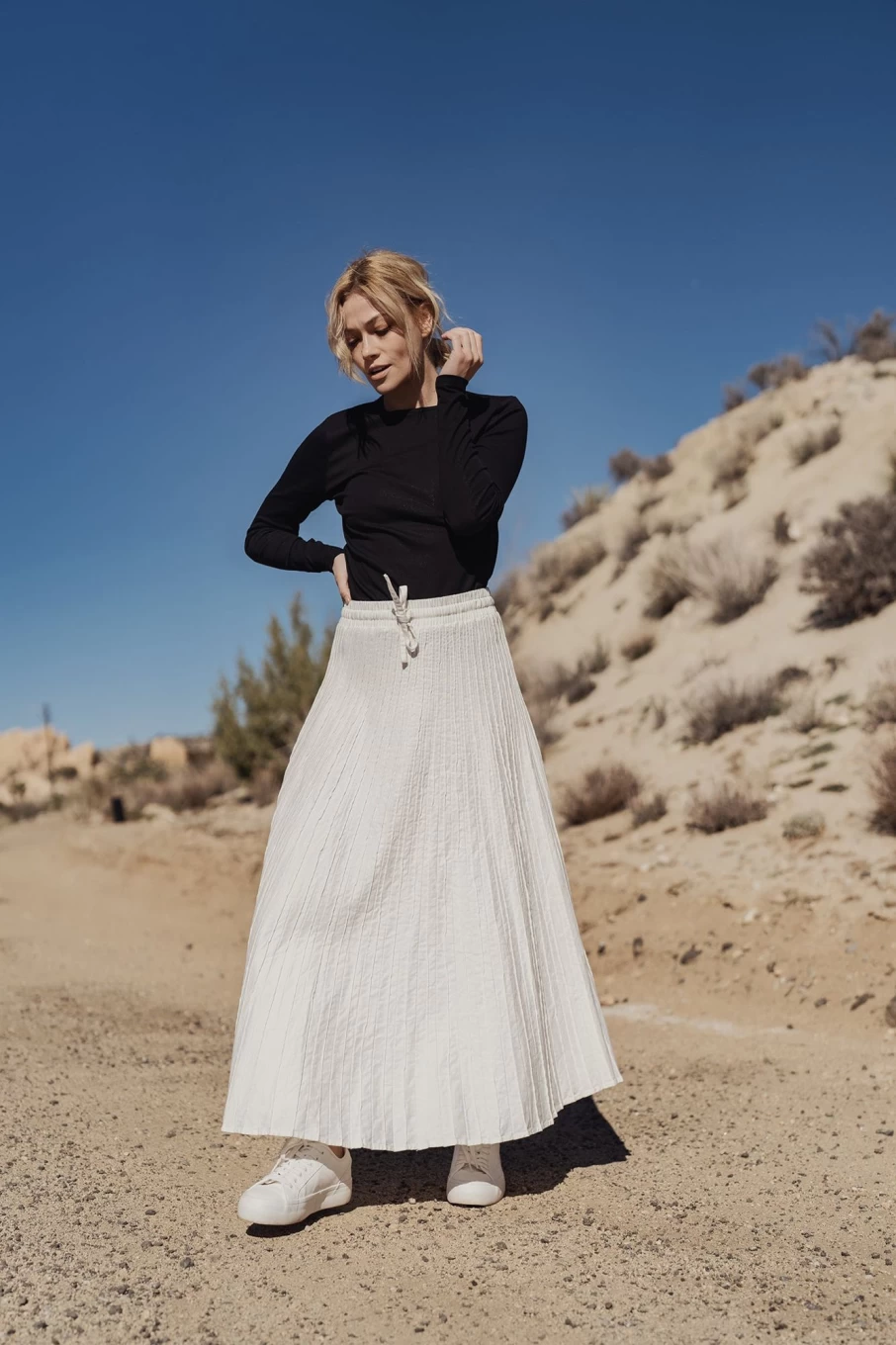 MELI Women's Washed White Seamed Denim Skirt - Vintage High Waist A-Line Style