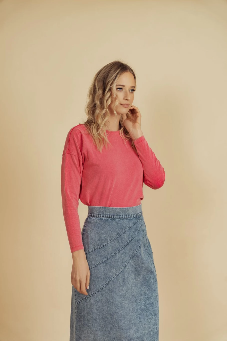 MELI Women's Washed Crop Tee in Hot Pink - Soft Vintage Style Short Sleeve Top