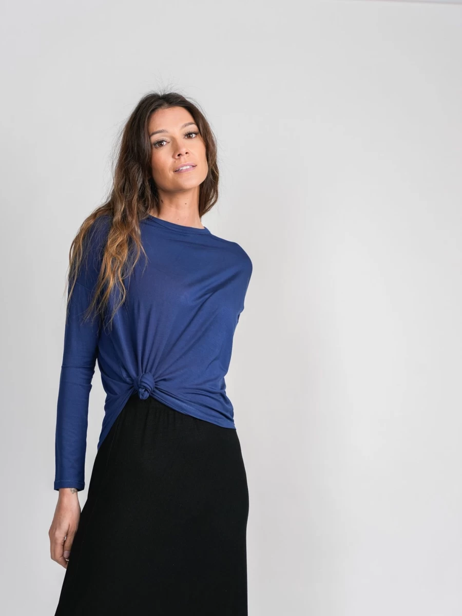 MELI Women's Long Sleeve Swing Tee in Navy Blue - Comfortable Casual T-Shirt