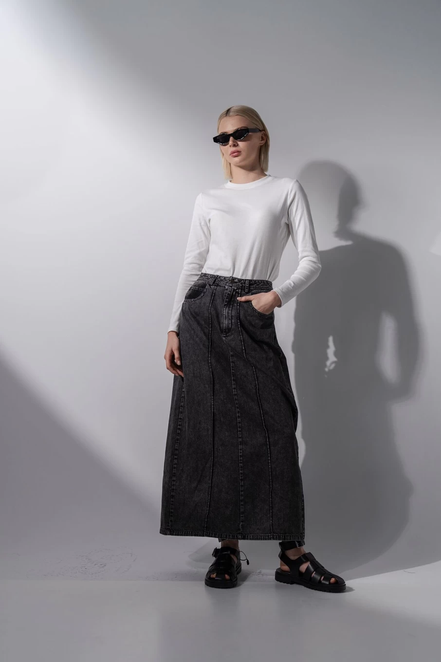Blue Meli Women's Black Denim Seamed Skirt - High-Quality Stitched Denim Skirt for Women